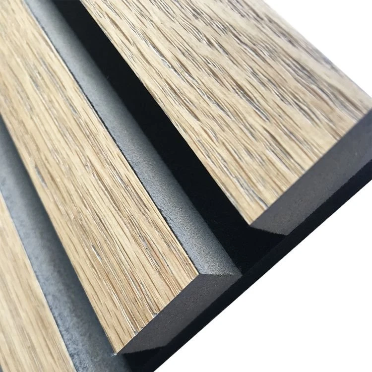 Panneaux muraux acoustiques en lattes de bois